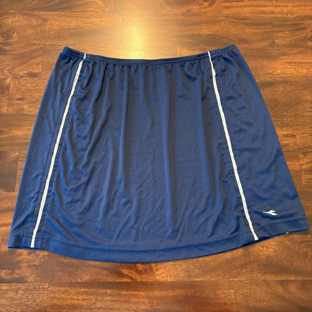 Diadora  Diadry Blue Athletic Tennis Skirt with White Stripes! Very Stretchy!